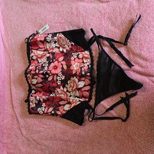 Adore Me Corset Set with Garters & Matching Thong - Size Large